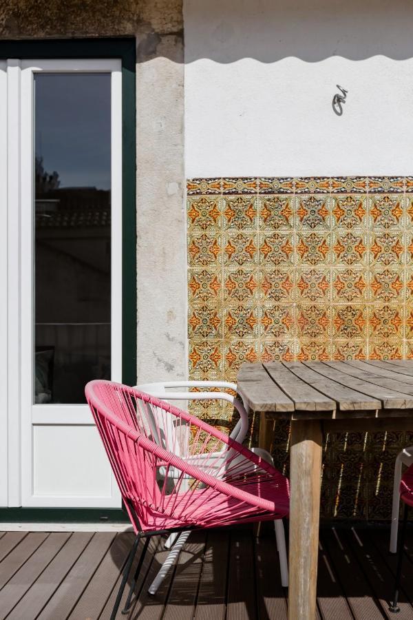 Alfama Terrace: Historic Charm With River Views Lisboa