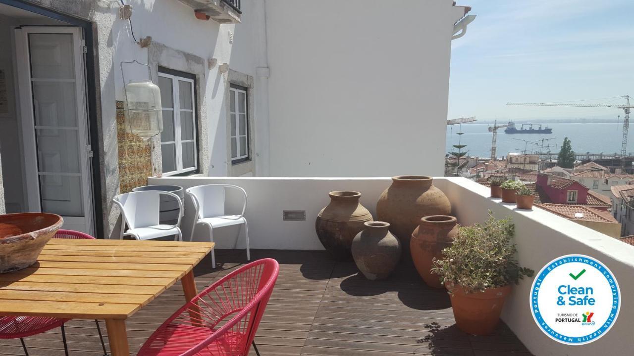 Alfama Terrace: Historic Charm With River Views * Lisboa