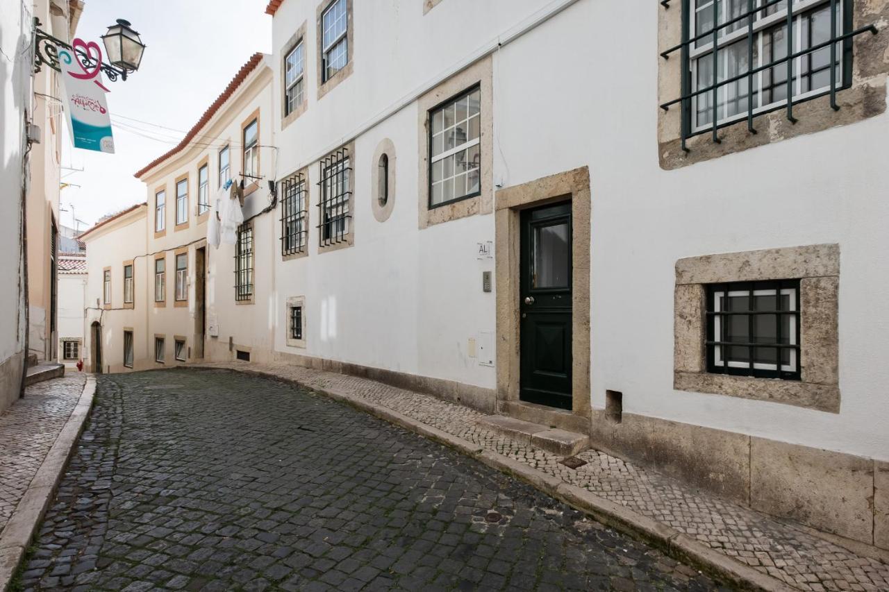 Apartamento Alfama Terrace: Historic Charm With River Views Lisboa