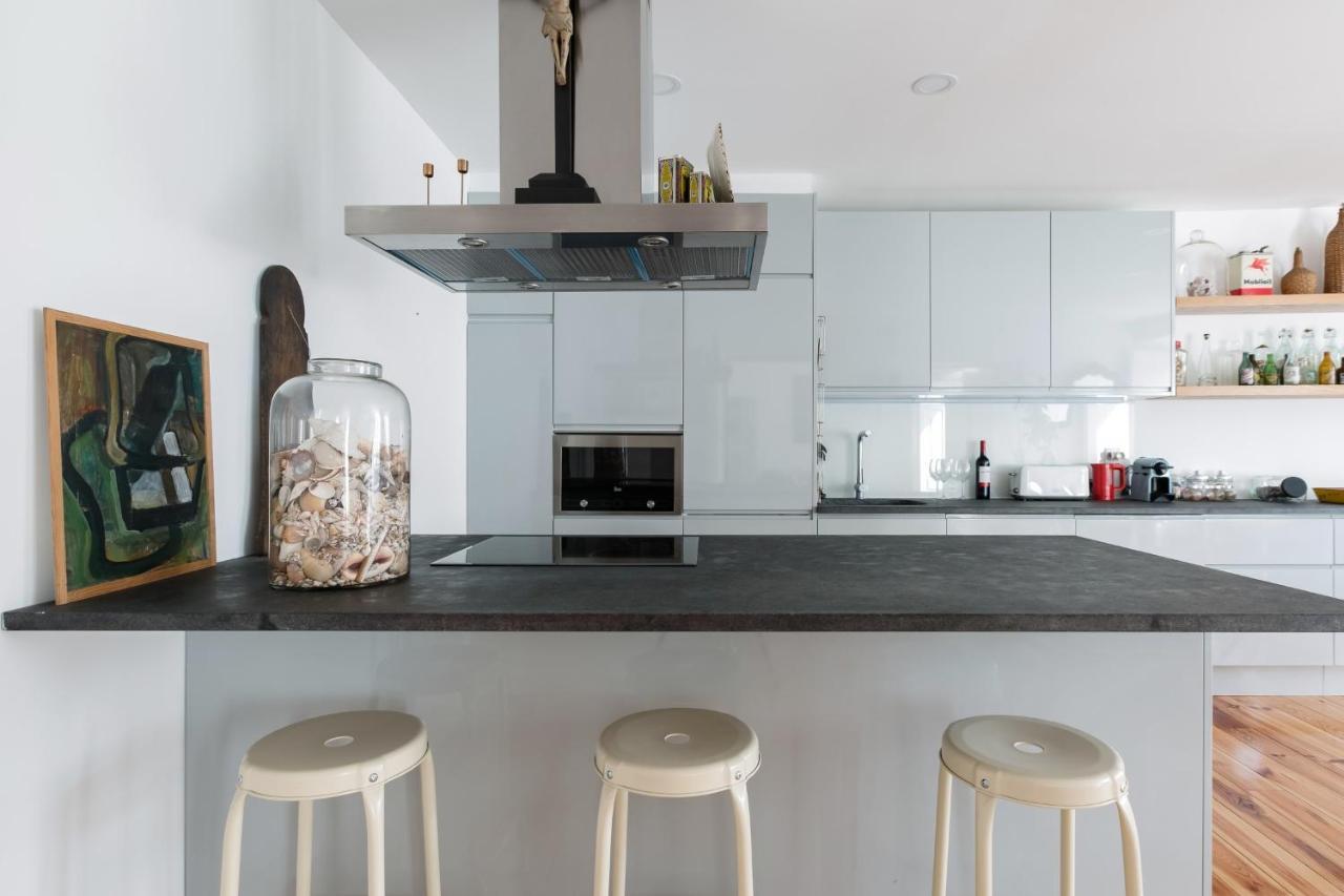 Apartamento Alfama Terrace: Historic Charm With River Views